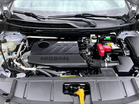 Used 2023 Nissan Rogue SV FWD image 28