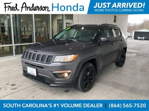 Used 2019 Jeep Compass Altitude image 1