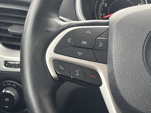 Used 2014 Jeep Cherokee Trailhawk w/ Leather Interior Group AWD/4WD image 4