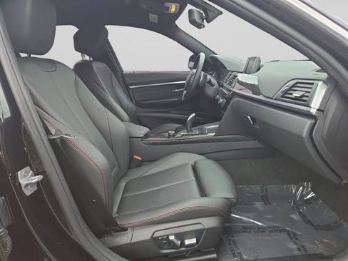 Used 2018 BMW 330i xDrive Sedan w/ Convenience Package AWD/4WD image 35