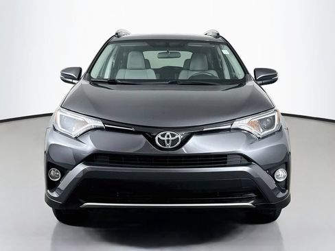 Used 2016 Toyota RAV4 XLE AWD/4WD image 2