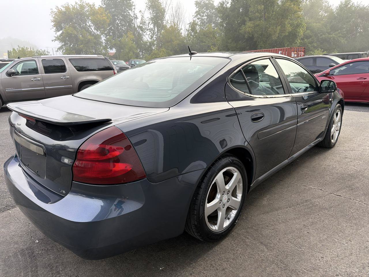 Used 2008 Pontiac Grand Prix GXP FWD image 4
