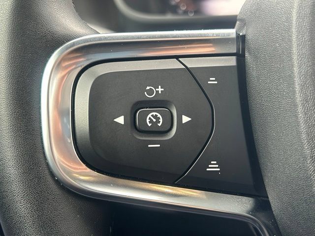 Used 2023 Volvo C40 P8 Recharge Ultimate AWD/4WD image 21