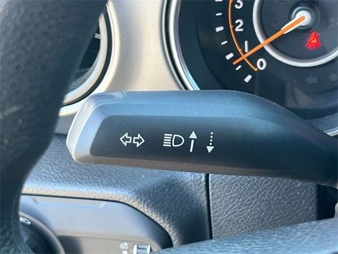 Used 2023 Jeep Wrangler Sport image 31