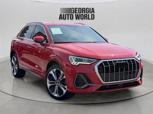Used 2020 Audi Q3 2.0T Premium Plus w/ Premium Plus Package AWD/4WD image 11