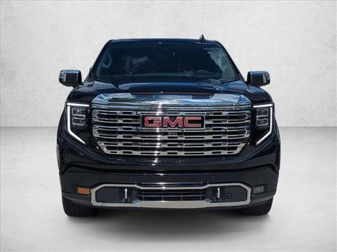 Used 2025 GMC Sierra 1500 Denali w/ Denali Reserve Package RWD image 2
