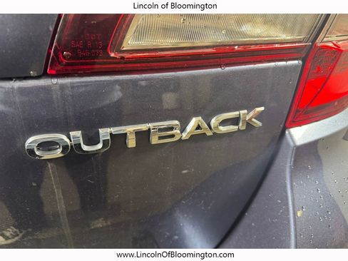 Used 2018 Subaru Outback 2.5i Premium w/ Popular Package #1 AWD/4WD image 27