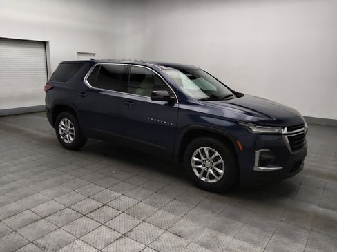 Used 2022 Chevrolet Traverse LS FWD image 11