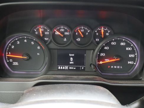 Used 2026 Chevrolet Silverado 2500 Custom w/ Custom Value Package AWD/4WD image 32