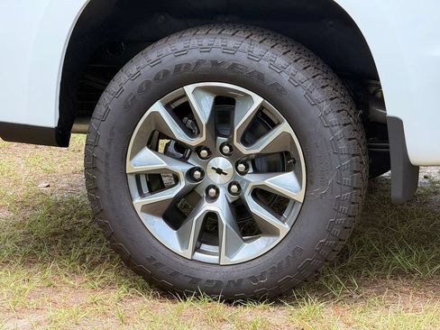 New 2026 Chevrolet Silverado 1500 RST w/ RST All Star Premium Package AWD/4WD image 33