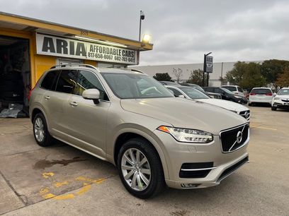 Used 2016 Volvo XC90 T6 Momentum w/ Momentum Plus Package