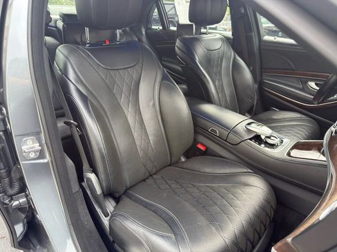 Used 2018 Mercedes-Benz S 560 4MATIC Sedan image 97