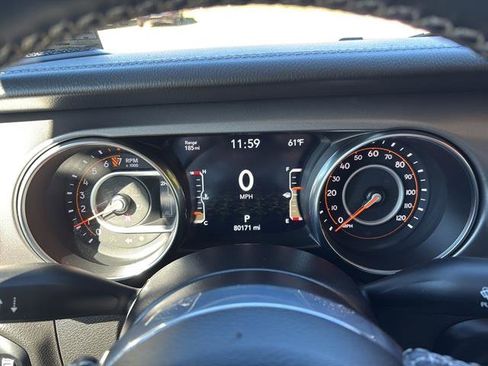Used 2023 Jeep Gladiator Rubicon w/ Cold Weather Group image 27