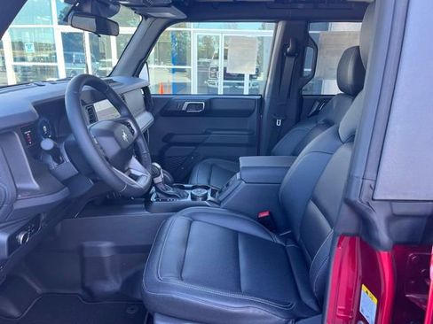 New 2025 Ford Bronco Badlands AWD/4WD image 4