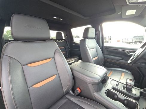 Used 2023 GMC Sierra 1500 AT4 w/ AT4 Premium Package AWD/4WD image 20
