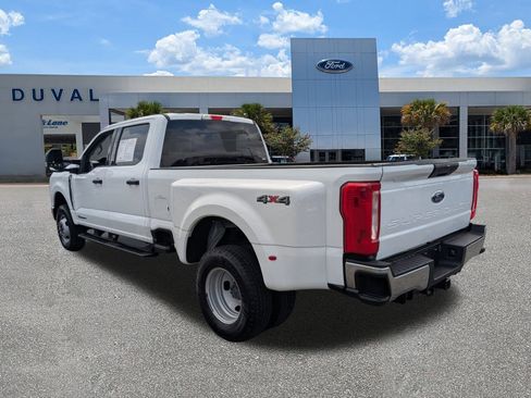 Used 2024 Ford F350 XLT image 5