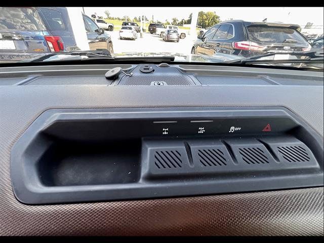 Used 2022 Ford Bronco Outer Banks AWD/4WD image 22
