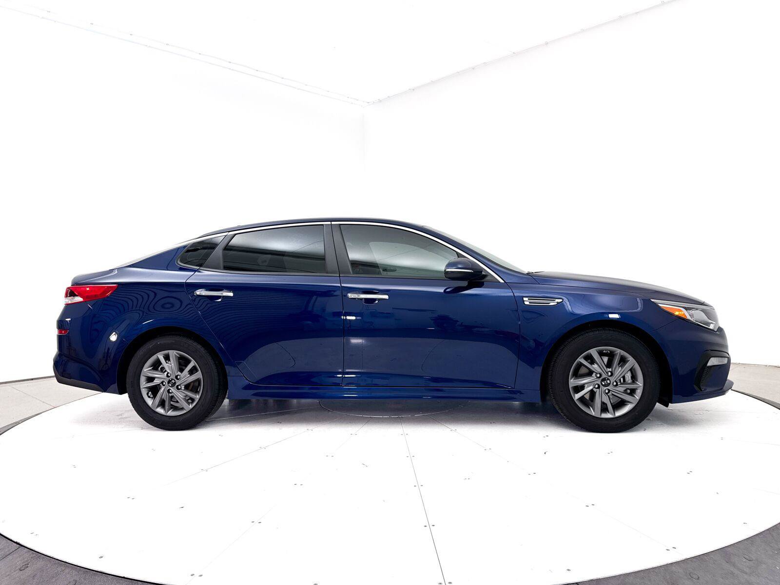Used 2019 Kia Optima LX FWD image 35