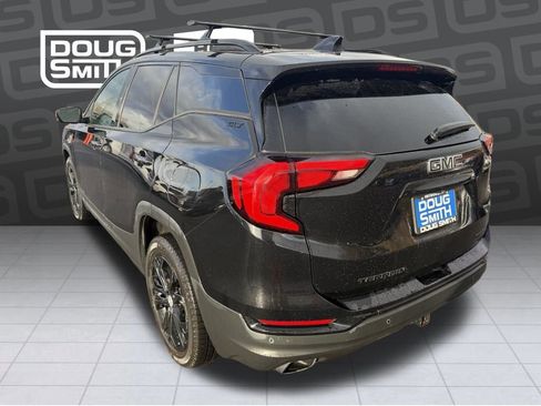 Used 2019 GMC Terrain SLT w/ Preferred Package image 3