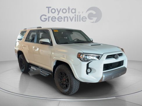 Used 2024 Toyota 4Runner TRD Off-Road Premium w/ Moonroof Package AWD/4WD image 8