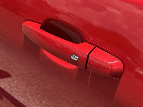 Used 2022 Chevrolet Camaro LT RWD image 16