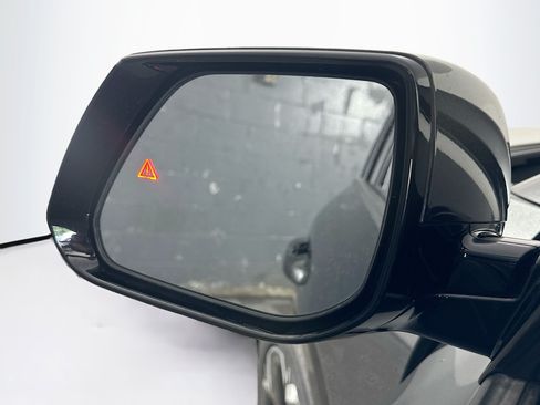 Used 2024 Kia Niro Wind FWD image 16