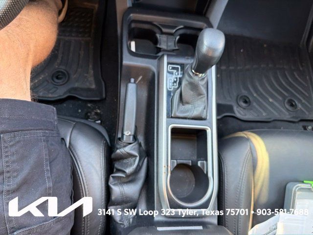 Used 2022 Toyota Tacoma SR5 RWD image 20