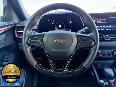 Used 2024 Chevrolet TrailBlazer RS image 18