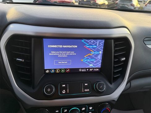 Certified 2023 GMC Acadia SLT image 19