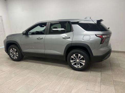 Used 2025 Chevrolet Equinox LT image 13