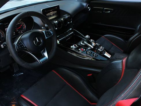 Used 2016 Mercedes-Benz AMG GT S image 18