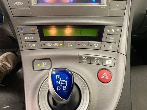 Used 2012 Toyota Prius Two FWD image 16