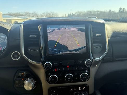 Used 2019 RAM 1500 Laramie image 14