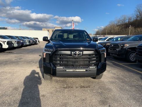 New 2026 Toyota Tundra SR5 image 8