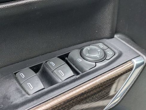 Used 2019 Chevrolet Silverado 1500 LT w/ All-Star Edition AWD/4WD image 10