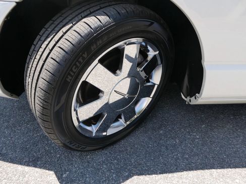 Used 2002 Ford Thunderbird RWD image 26