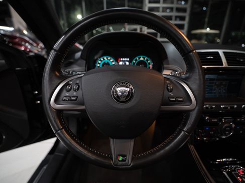 Used 2015 Jaguar XKR R RWD image 13