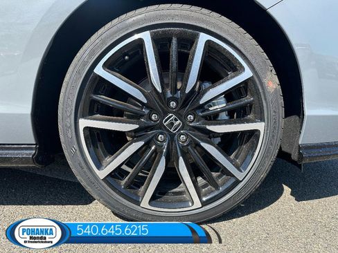 New 2026 Honda Accord Hybrid Touring image 15