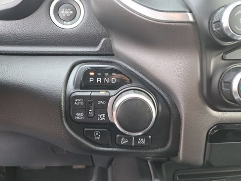 Used 2019 RAM 1500 Big Horn AWD/4WD image 23