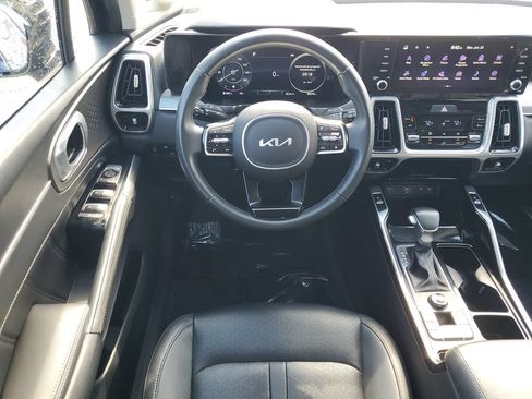 Used 2023 Kia Sorento SX AWD/4WD image 27