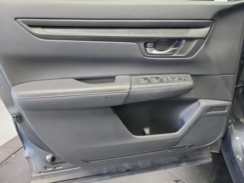 Certified 2025 Honda CR-V Sport image 13