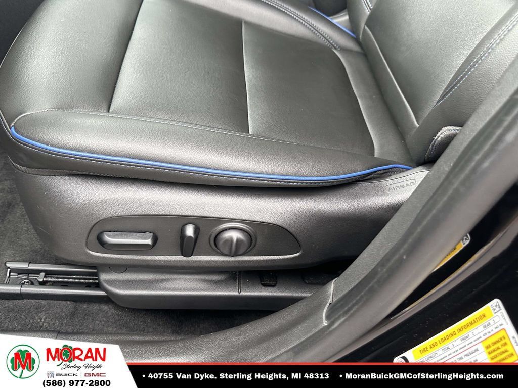 Certified 2024 Buick Envista Sport Touring w/ Convenience I Package FWD image 18