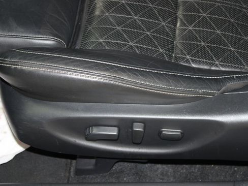 Used 2020 Nissan Maxima Platinum w/ Sport Mat Group FWD image 19