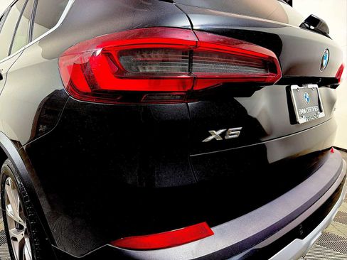 Certified 2023 BMW X5 xDrive40i w/ Premium Package image 28