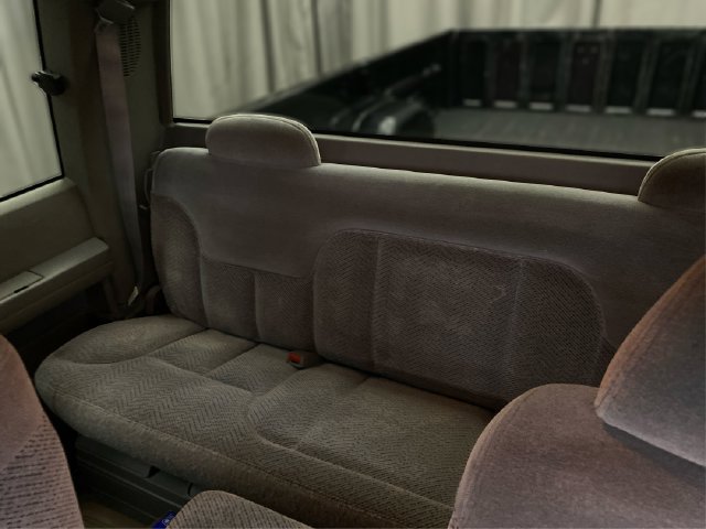 Used 1998 Chevrolet Silverado 3500 4x4 Extended Cab w/ Preferred Equipment Group 2 image 11