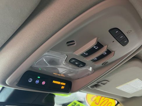 Certified 2023 Buick Encore GX Essence w/ Experience Buick Package image 15