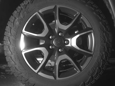 Used 2025 Jeep Compass Trailhawk AWD/4WD image 15