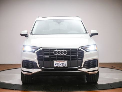Used 2021 Audi Q7 3.0T Premium Plus w/ Premium Plus Package AWD/4WD image 7
