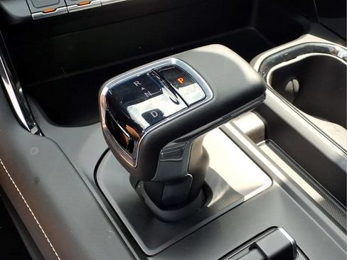 Used 2023 GMC Sierra 1500 AT4X AWD/4WD image 9