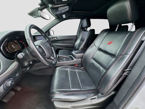 Used 2023 Dodge Durango GT RWD image 13